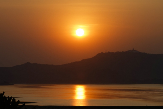 Pagan-coucher de soleil-004